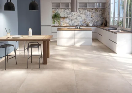TUSCANIA MOSAIC CONTINENTAL SAND 3X3 / 30X30